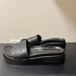 Donald Pliner FIFI Slide Sandal Black Size 7.5
